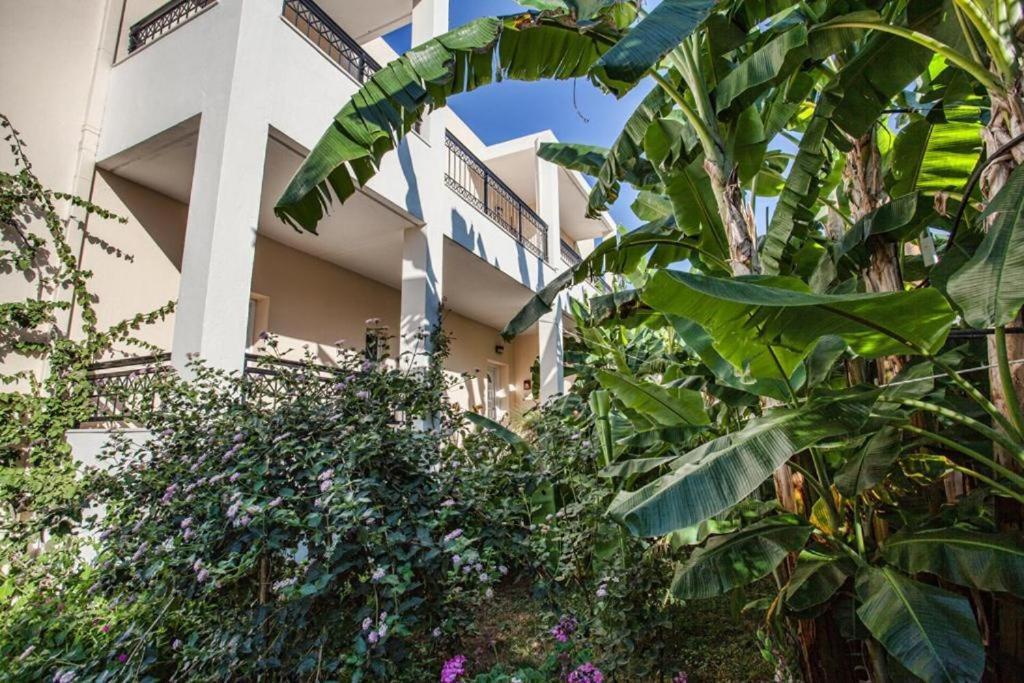 Dorian Bali Apartments Exteriör bild